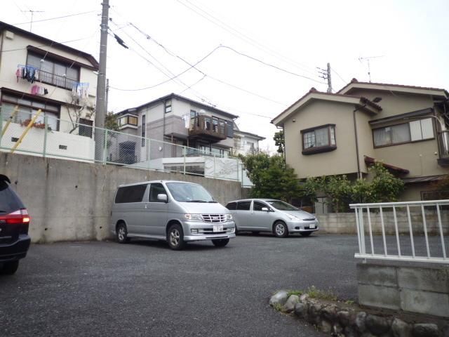駐車場　☆駐車場敷地内☆