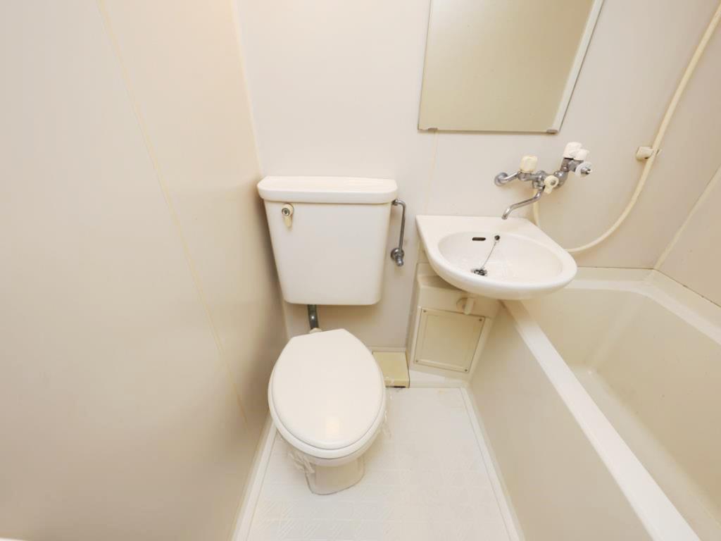 センチュリーマンションのトイレ写真