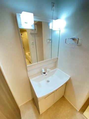 洗面設備　※同タイプの写真となります。