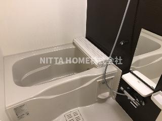 バス・シャワールーム　キレイなバスルームで疲れもなくなりますね◎