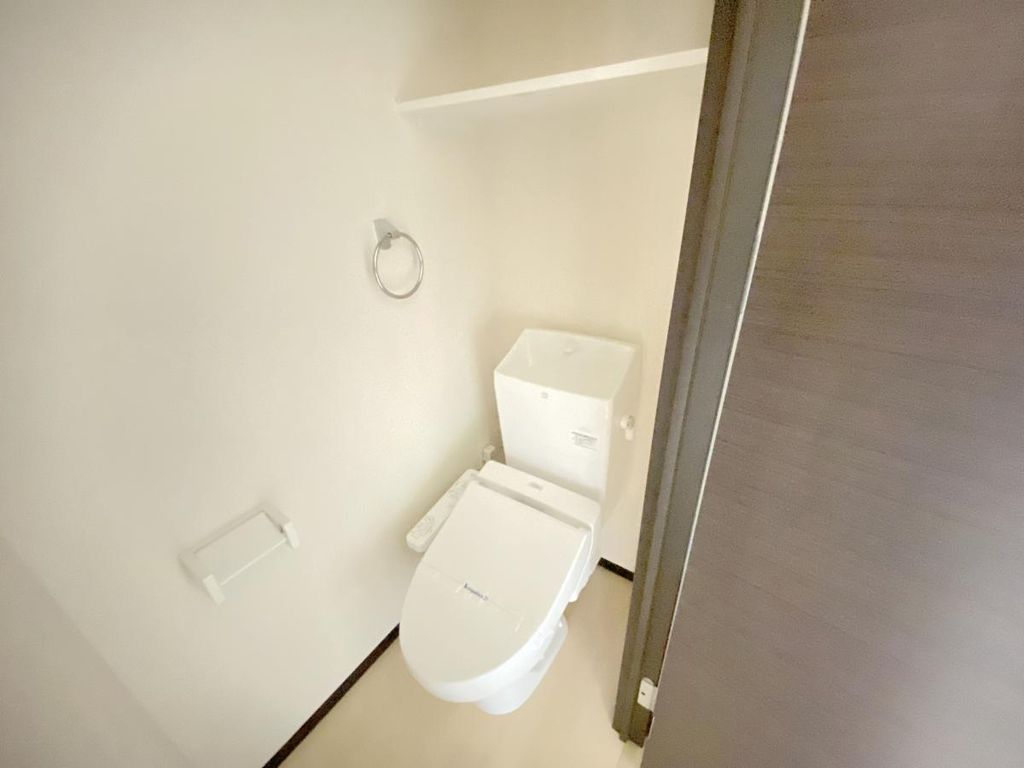 トイレ　※同会社施工参考写真※