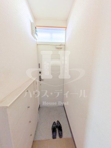 玄関　落ち着いた玄関です