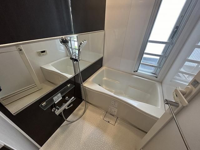 バス・シャワールーム　写真は同タイプ住居です
