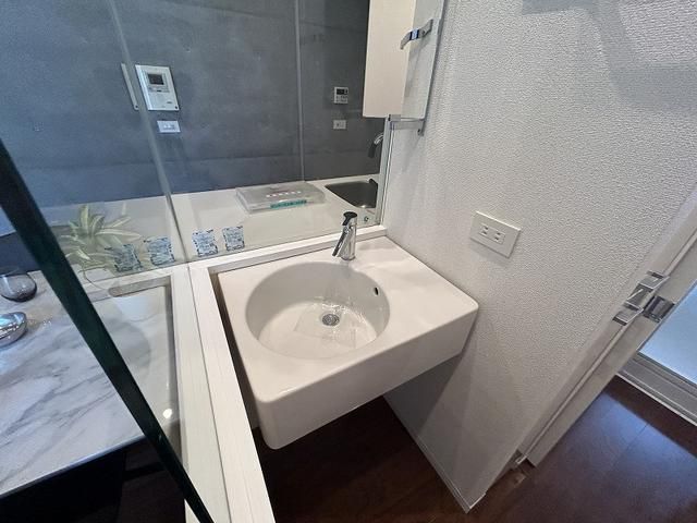 洗面設備　写真は同タイプ住居です