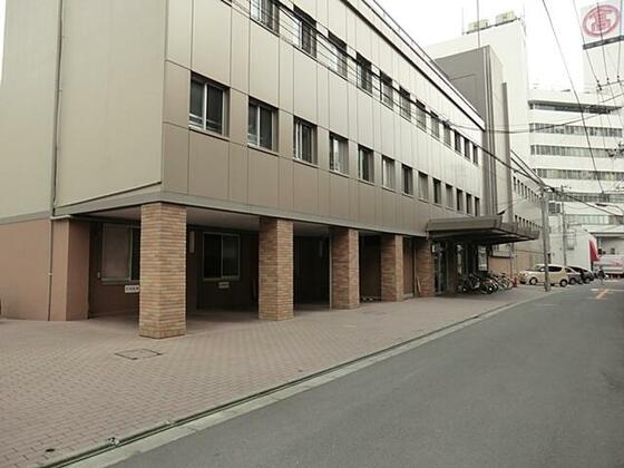 病院　医療法人聖峰会岡田病院（病院）まで533m