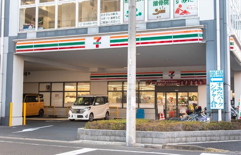 コンビニ　セブンイレブンすみだパークプレイス店（コンビニ）まで273m