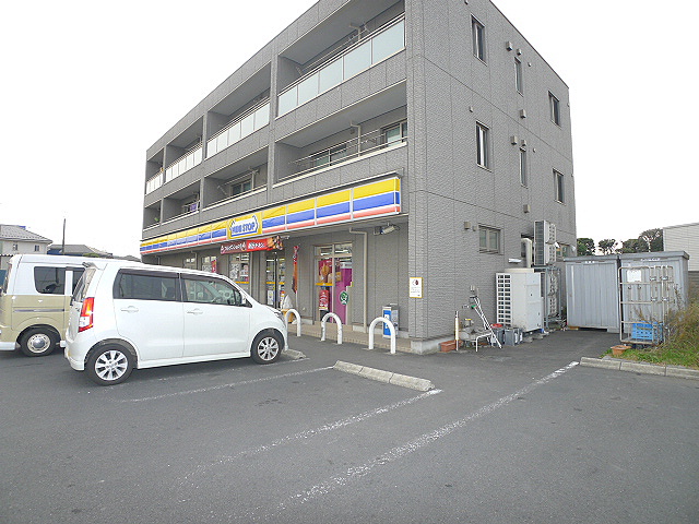 コンビニ　ミニストップ 春日部大枝店（コンビニ）まで300m