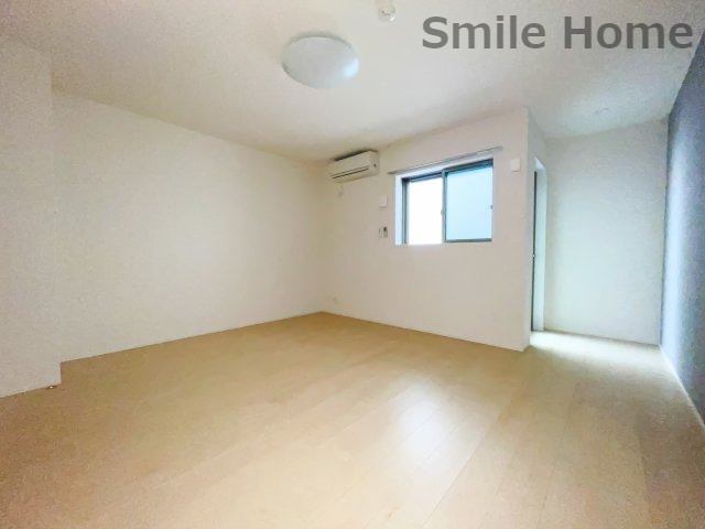 フジパレス西住之江VI番館の居間写真