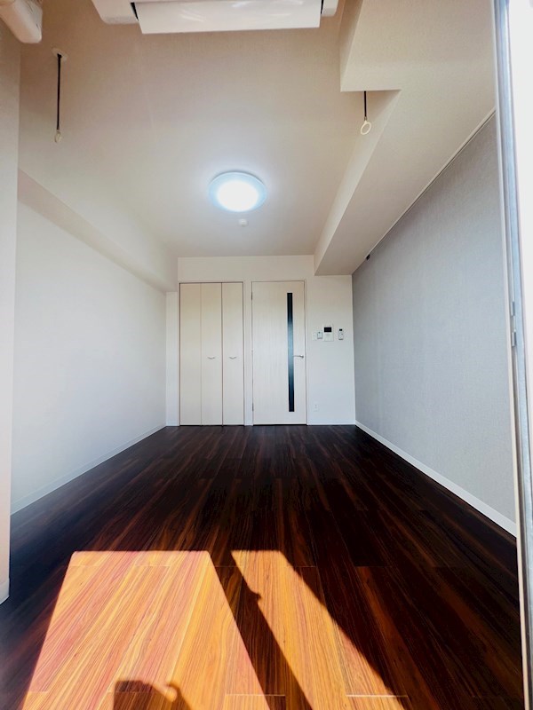 居室・リビング　別のお部屋の同じ間取りの写真となります。