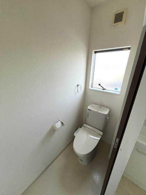 大津甲2004-7-2 貸家のトイレ写真