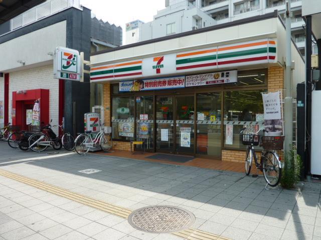 コンビニ　セブンイレブン阪神西宮駅南店（コンビニ）まで186m