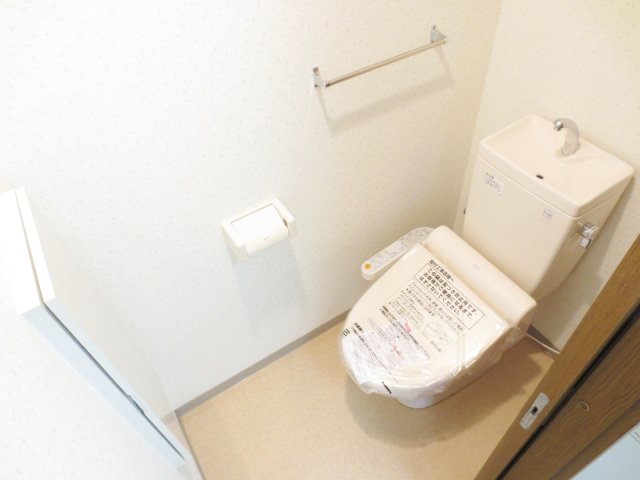 第2秋葉ハイツのトイレ写真