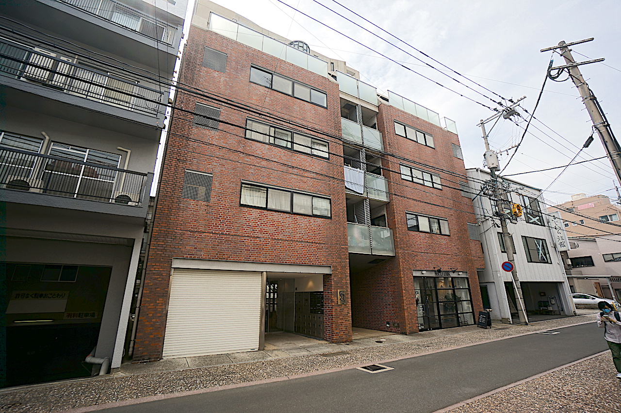 長崎市上町のマンションの建物外観