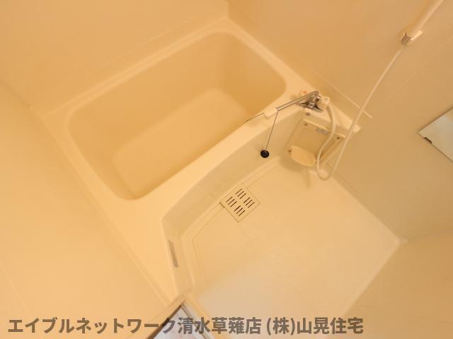 バス・シャワールーム　ゆったり過ごせるお風呂です