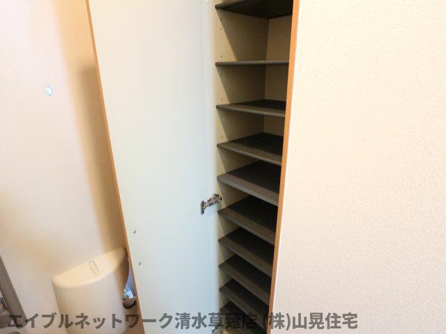 玄関　シンプルで使いやすい玄関です