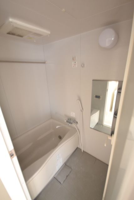 バス・シャワールーム　反転タイプ