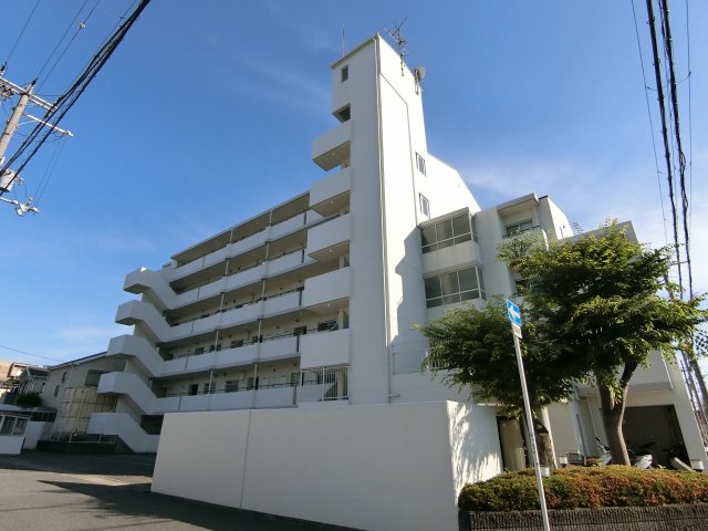 【ジョイフル久米田の建物外観】