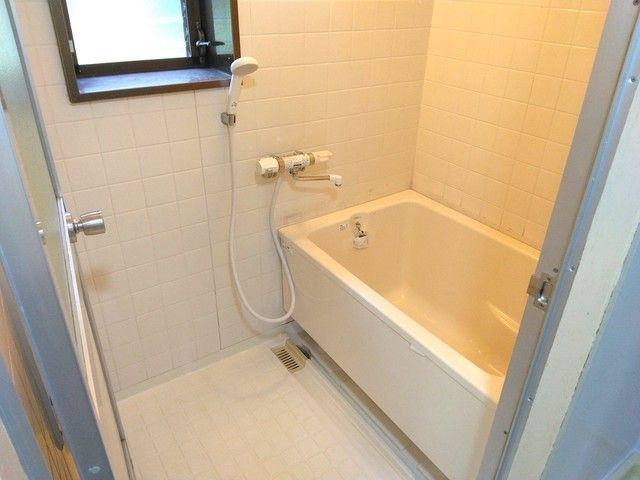 バス・シャワールーム　※現況と異なる場合は現況を優先します