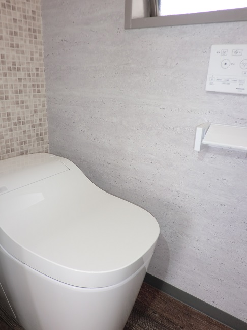 トイレ　タンクレストイレ　ウォシュレット　新規交換