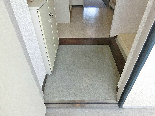玄関　シューズBoxのある玄関。