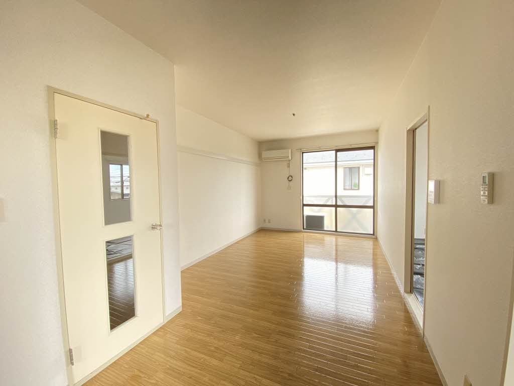 居室・リビング　リビング