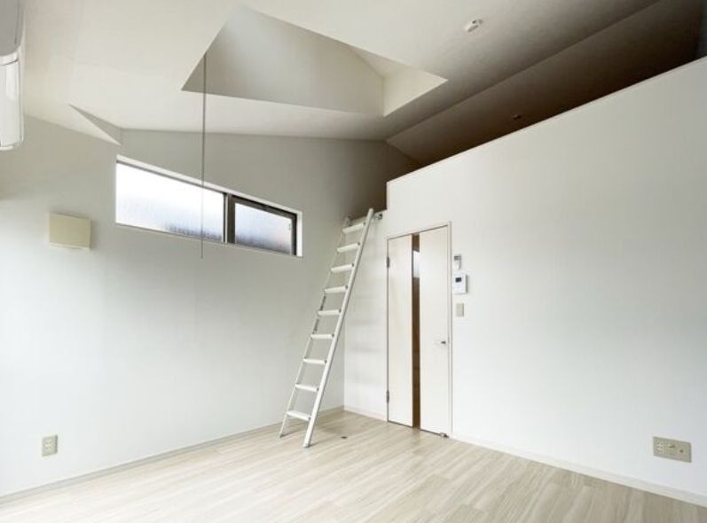 居室・リビング　同シリーズ物件のモデルルームになります※現況優先