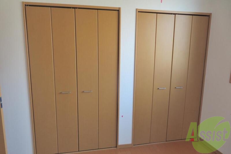 収納　収納は広さが有って良い感じです。中身も気になりますね。