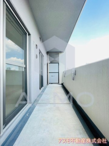 バルコニー　※同物件　別間取り　参考写真