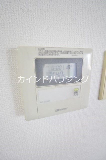 その他設備　給湯リモコン