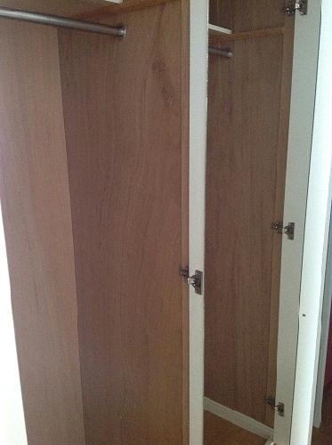 収納　全身鏡付きです