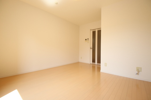 居室・リビング　※別室の参考写真の為、現況優先です。