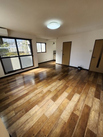 居室・リビング　広々としたお部屋です