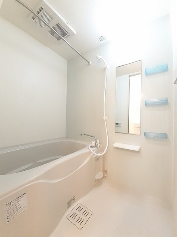 バス・シャワールーム　図面と現状に相違がある場合には現状を優先