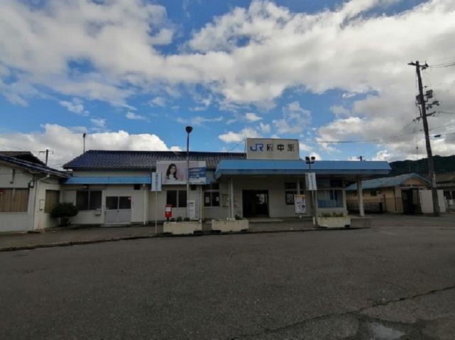 郵便局　府中郵便局貯金・保険（郵便局）まで961m