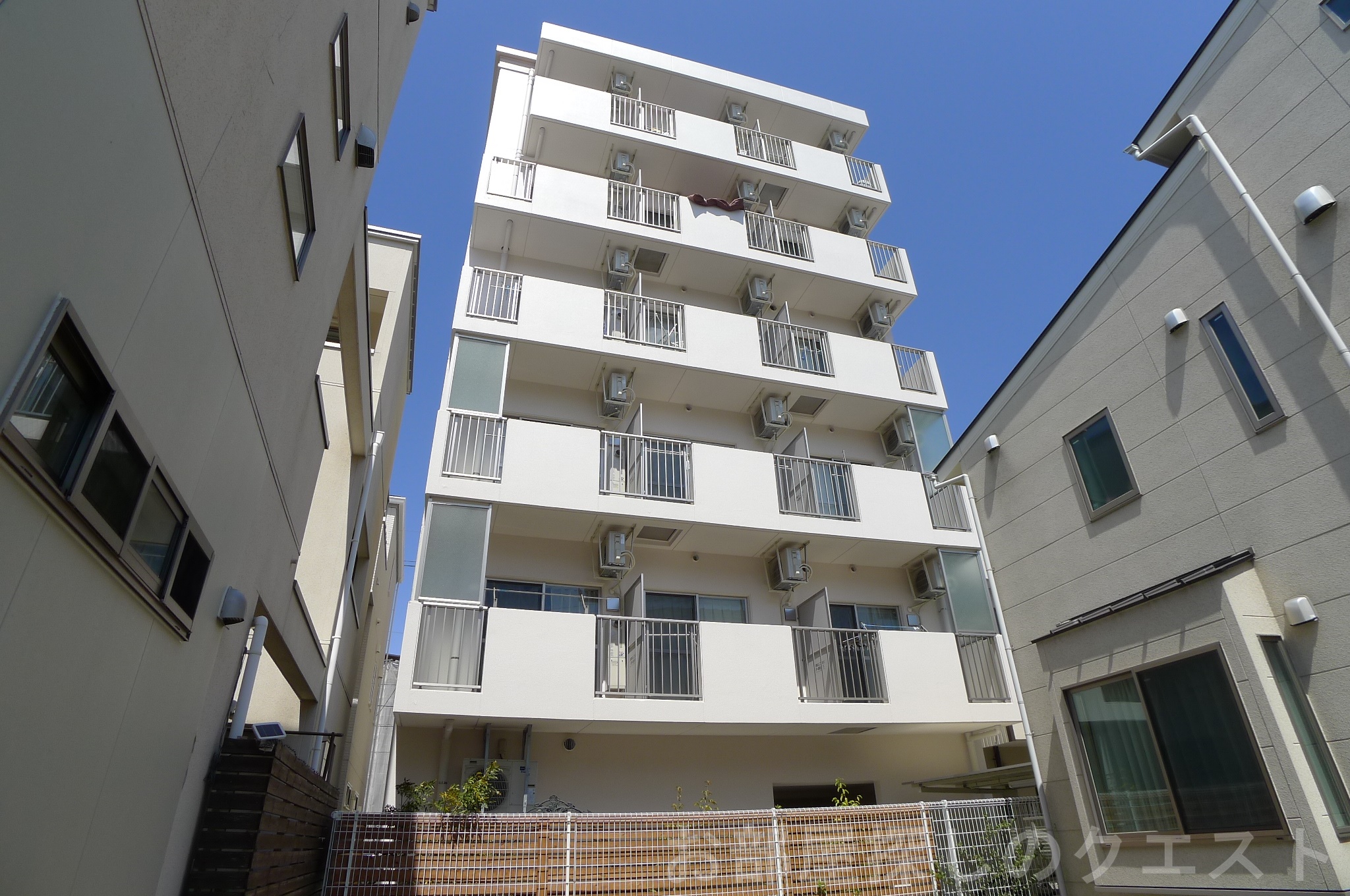 建物外観　オートロック付きマンション☆