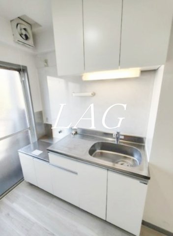 キッチン　キッチンです。