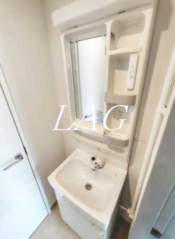 洗面設備　洗面台です。