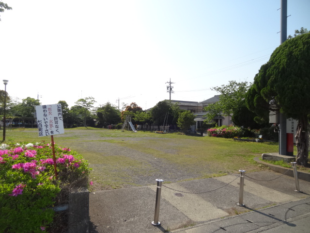 公園　七日町公園（公園）まで405m