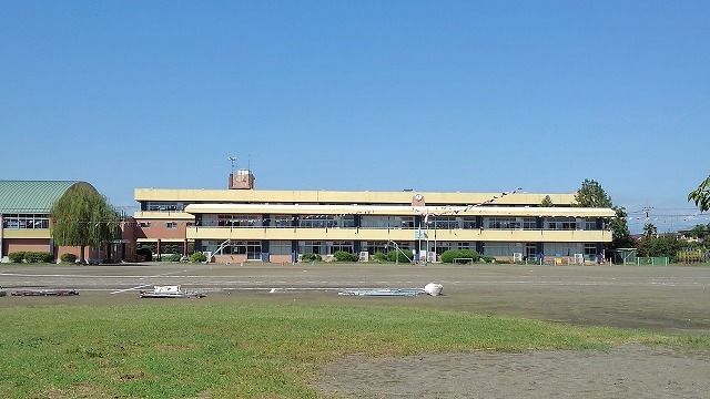 小学校　羽生市立羽生南小学校（小学校）まで290m