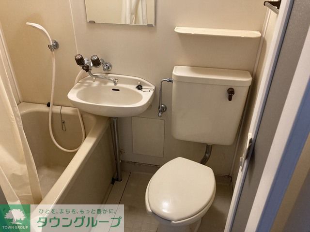 バス・シャワールーム