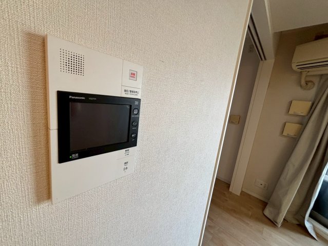 セキュリティ　同物件別部屋写真