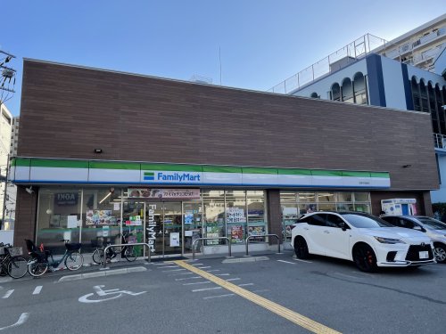 コンビニ　ファミリーマート 城東今福東店（コンビニ）まで361m