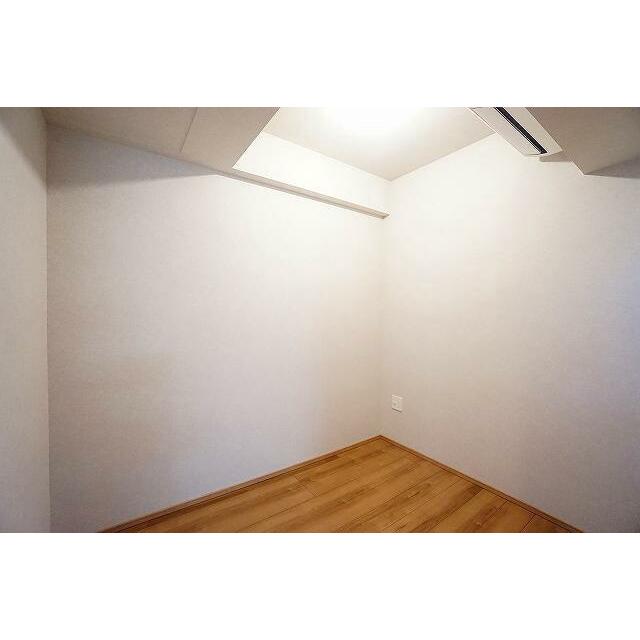 その他部屋・スペース　フローリング調で掃除しやすい