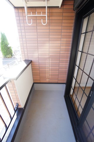 バルコニー　※同タイプの写真です。