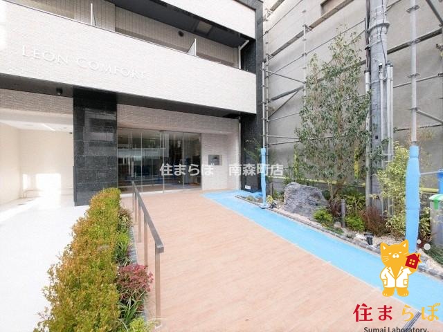 エントランス　共用部の印象も大切に