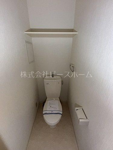 トイレ　※別号室参考写真