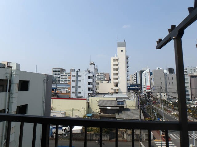 【市川市行徳駅前のマンションの眺望】