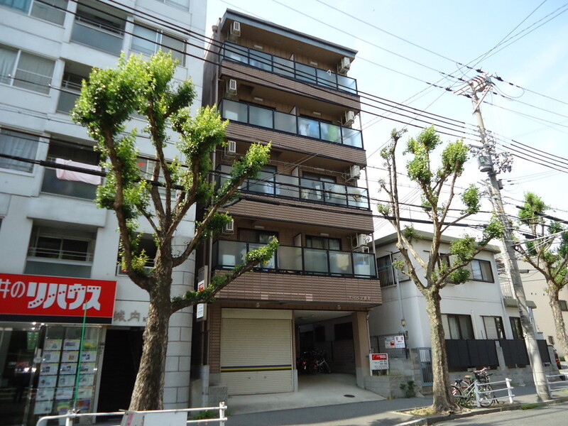 建物外観　スマートな外観です。