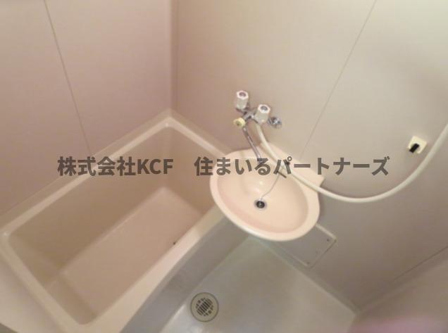 バス・シャワールーム　日々の疲れを癒すお風呂付です