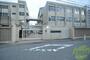 中学校　神戸市立鷹取中学校（中学校）まで2383m